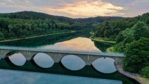 Klamer Brücke an der Versetalsperre im Sauerland